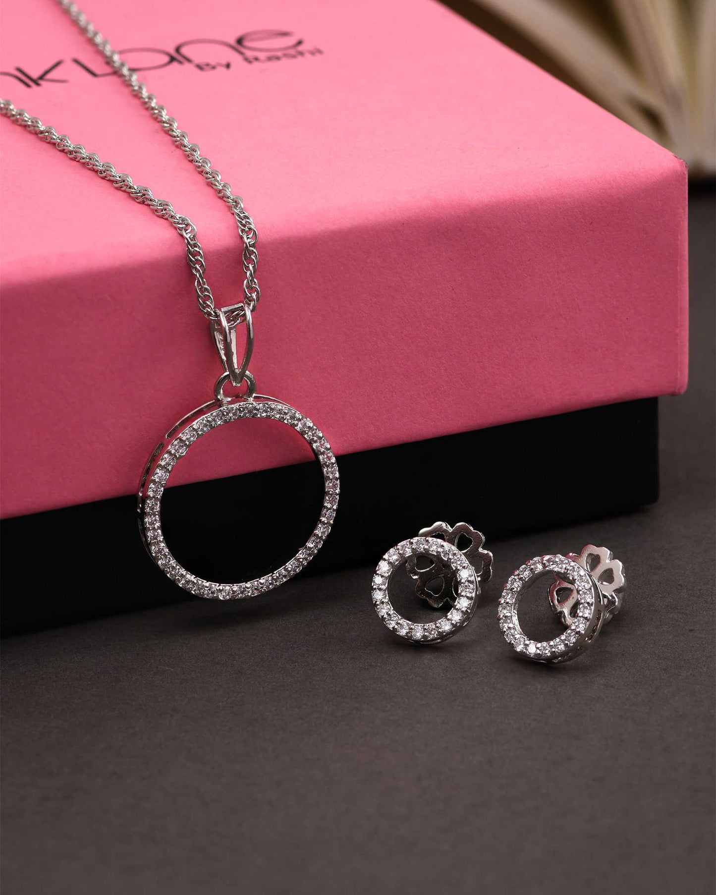 The Rings Of Unity