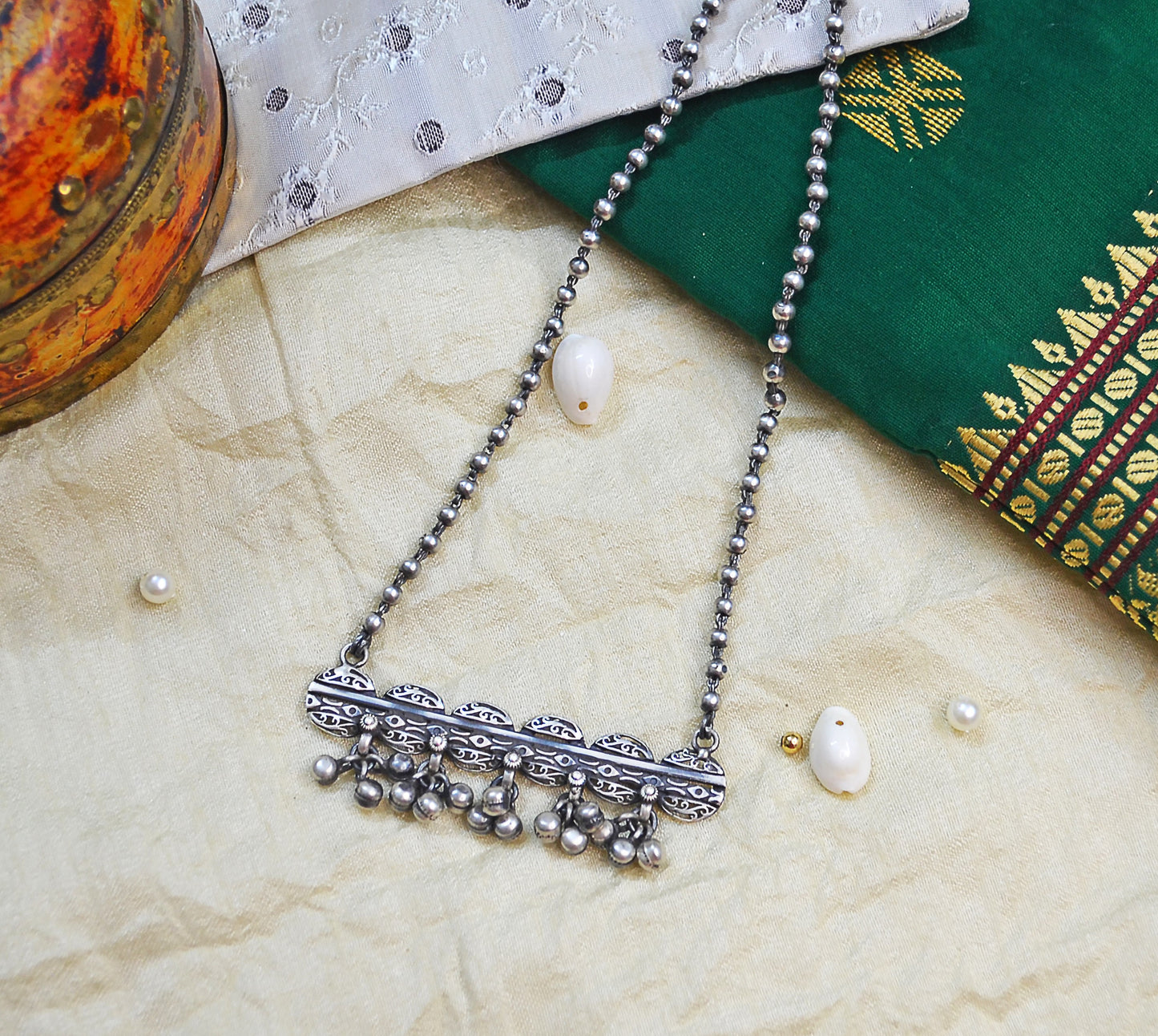 Basuri Silver Neckpiece