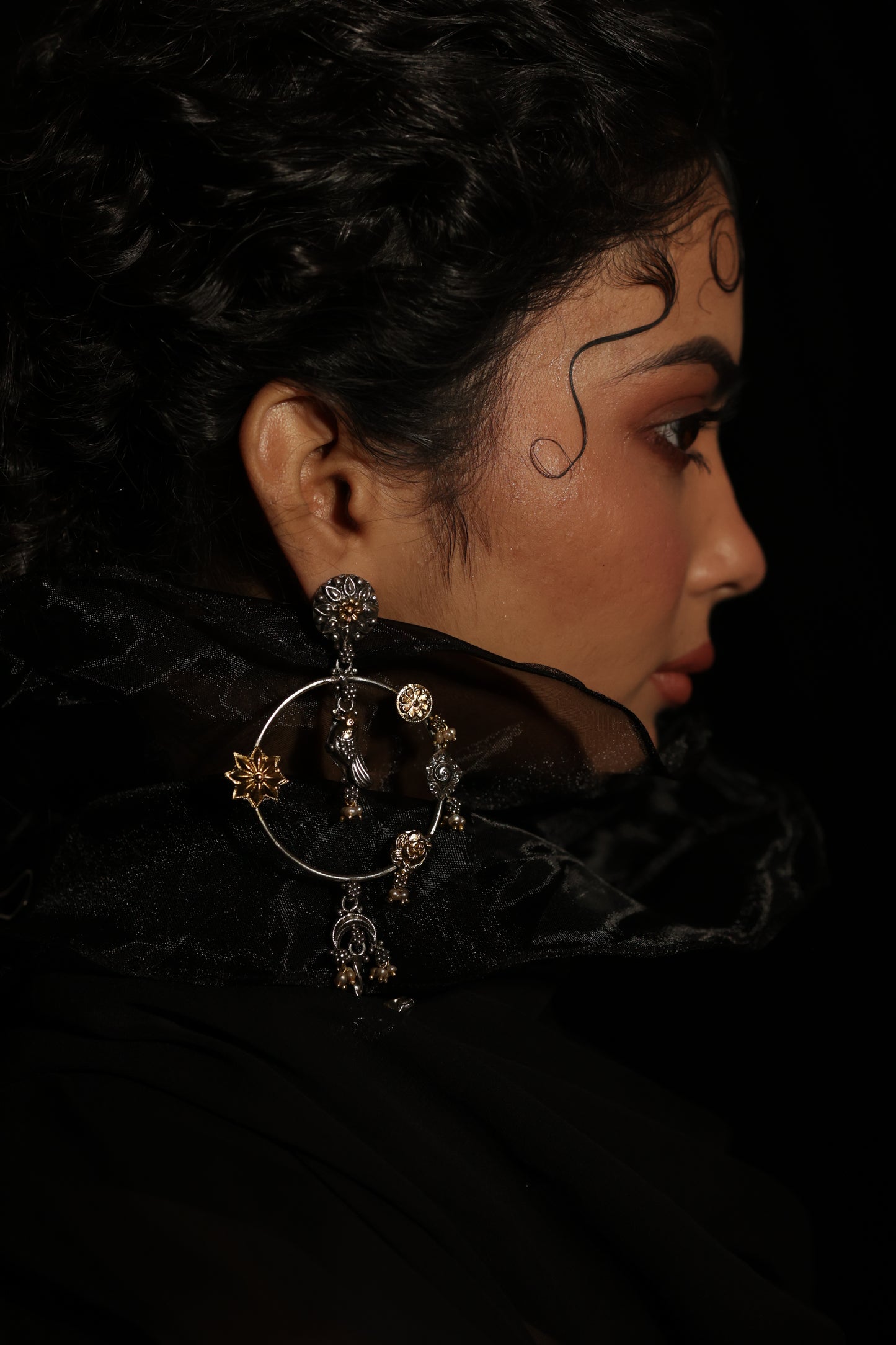 SAILA SILVER-GOLD PLATED FISH EARRING