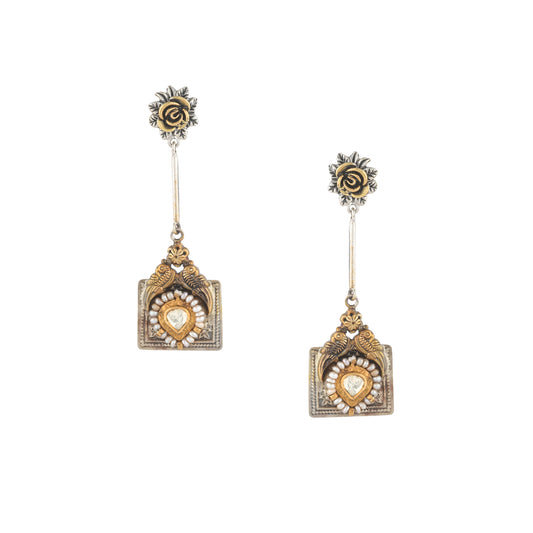 TRAYI RISING ROSE EARRING